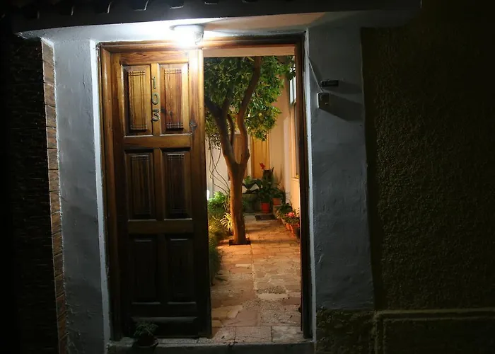 Πανσιόν Pension Andrea 2*